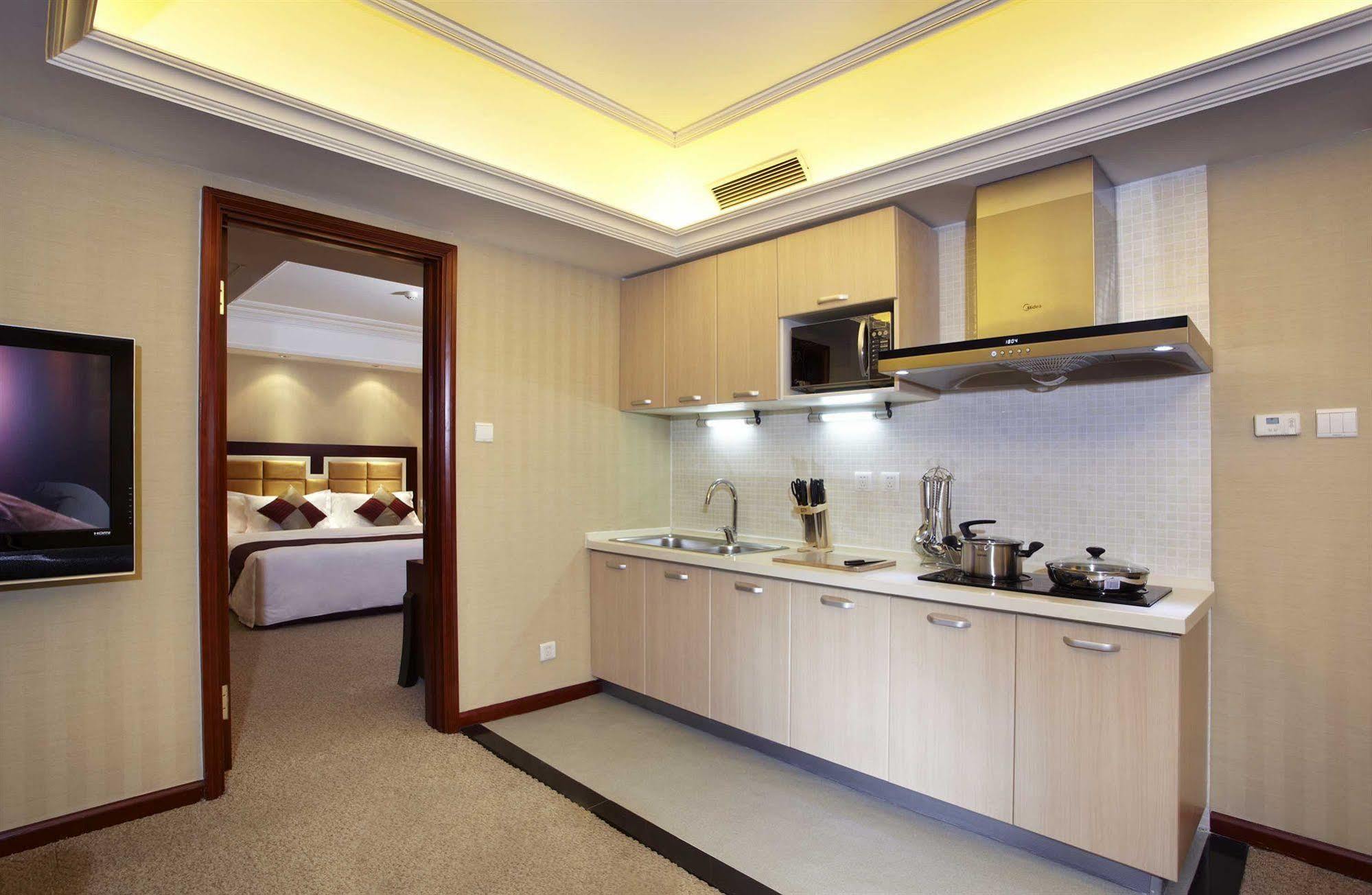 Shenyang Rich Gate Hotel Room photo